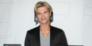 Celebrity Hairstylist Kim Vo Dies at 55: Career & Cause of Death - Before Good