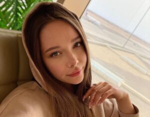 Kate Kuray Age, Net Worth, Biography, Height & Career – Before Good